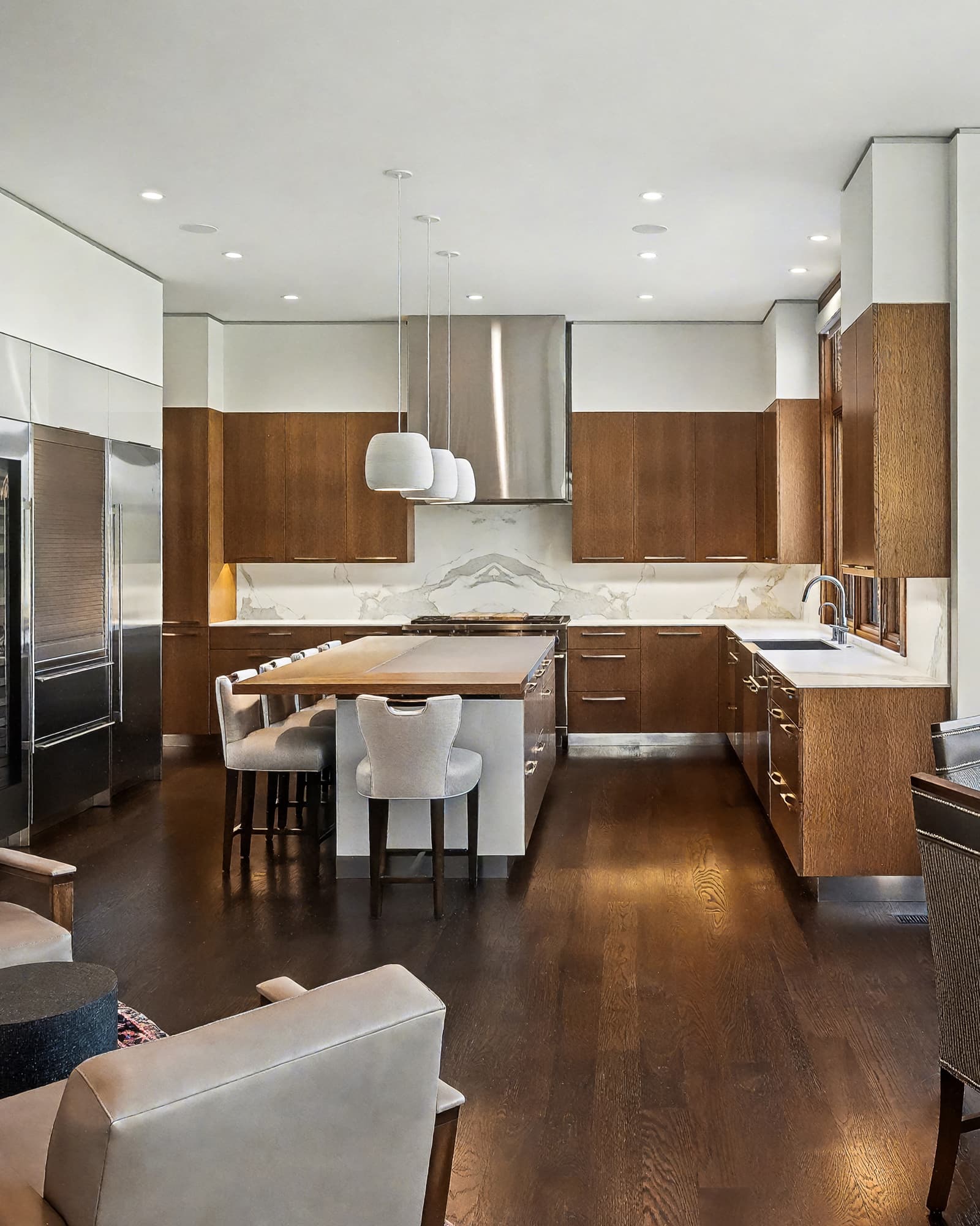 Cover image of a quote of Tobie Andrews - Photographer